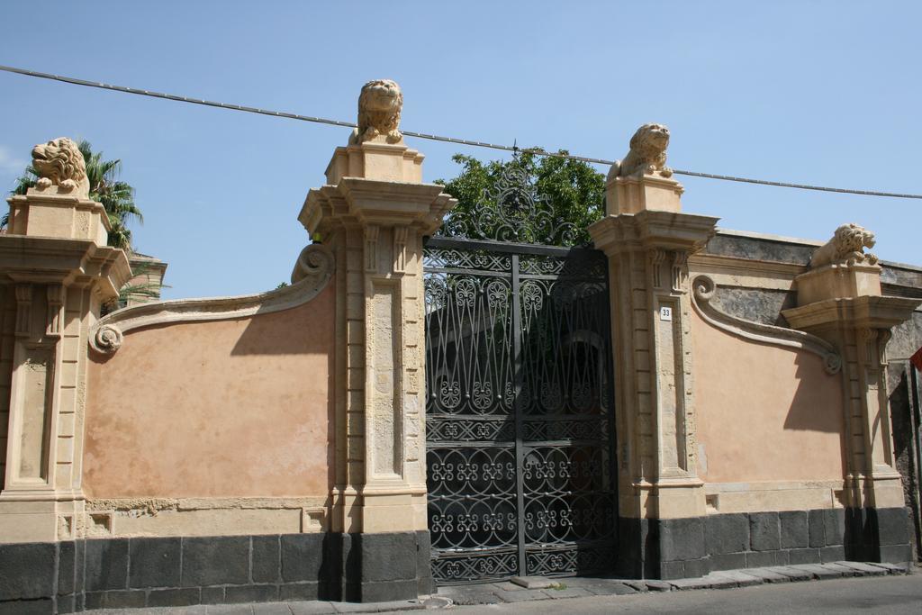 Villa Dei Leoni سانتا تيكلا المظهر الخارجي الصورة