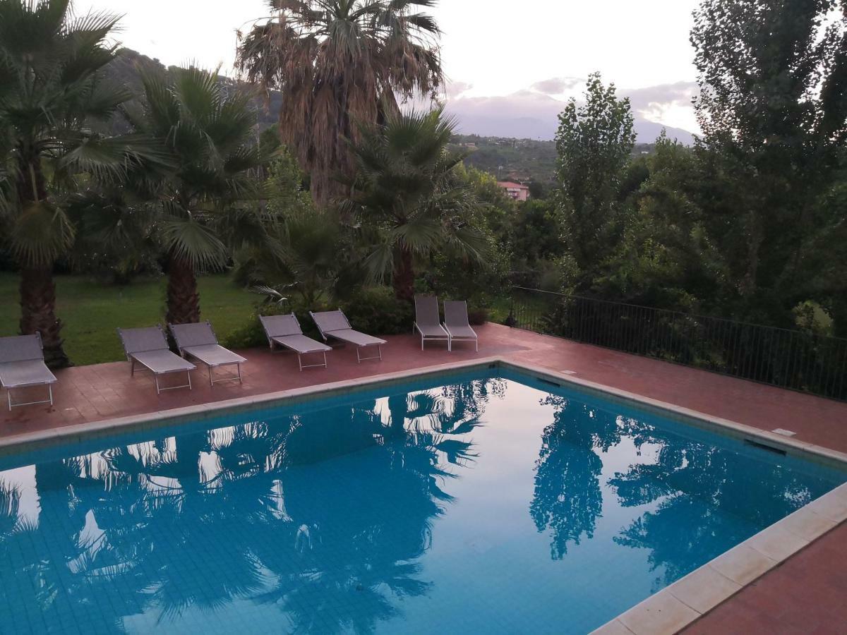 Villa Dei Leoni سانتا تيكلا المظهر الخارجي الصورة